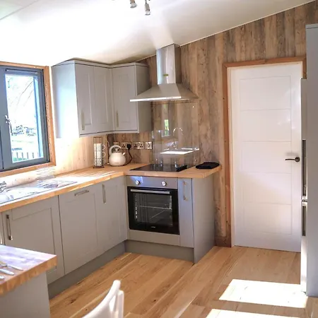 Riverside Cabins Shrewsbury Exterior photo