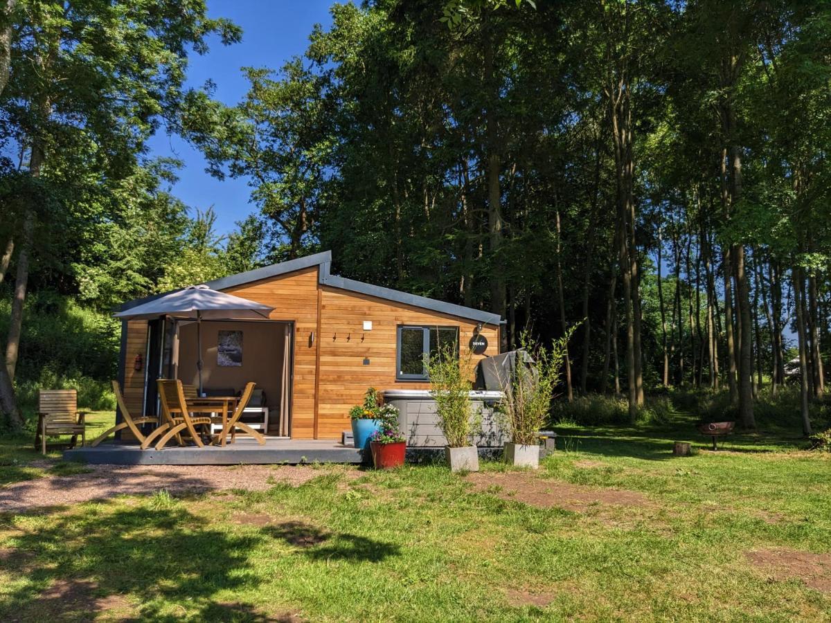 Riverside Lodge