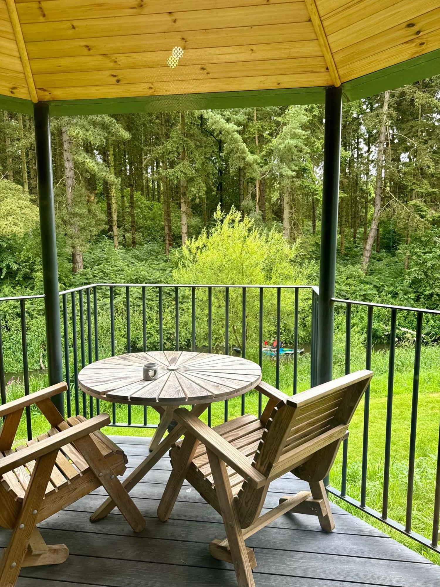 Lodge Riverside *